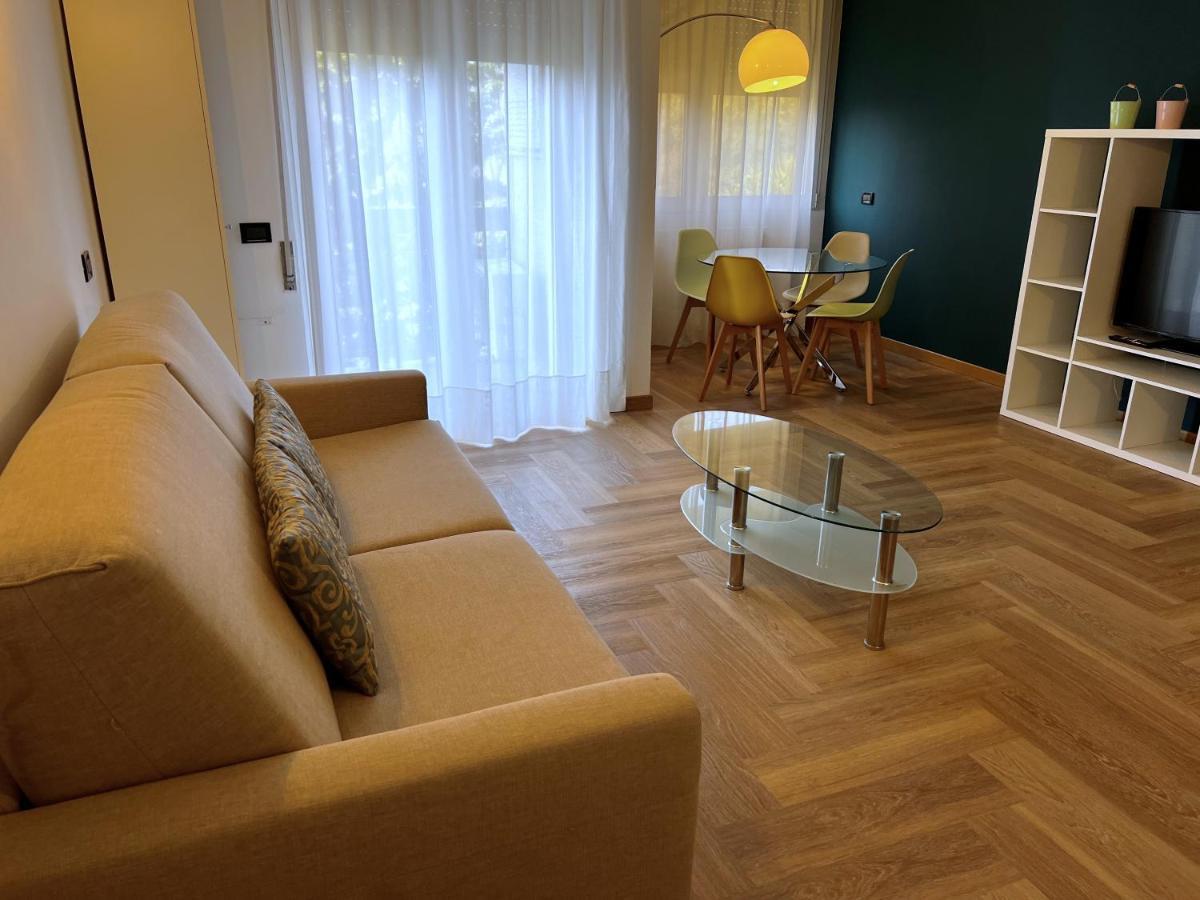 Front Lake Apartment Bardolino Eksteriør bilde